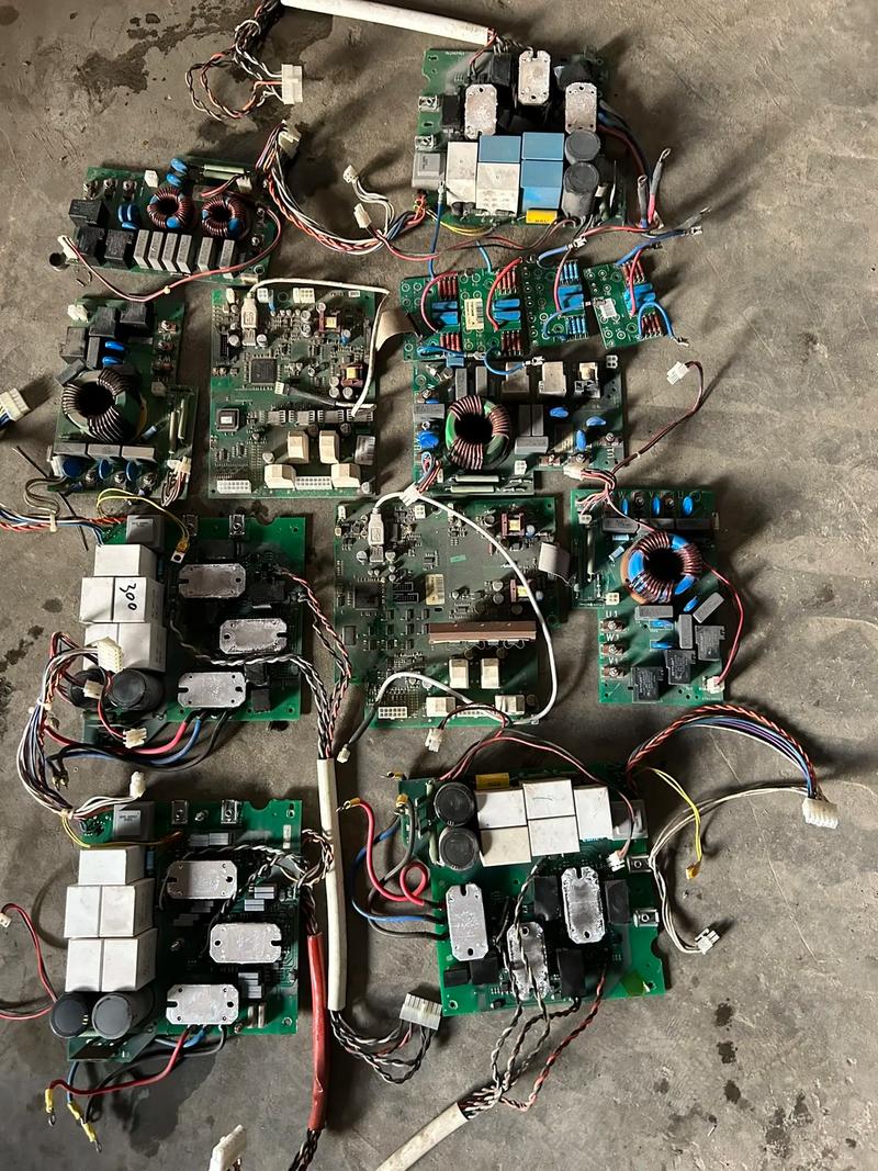 電路板維修臺架圖片，電路板焊接臺架